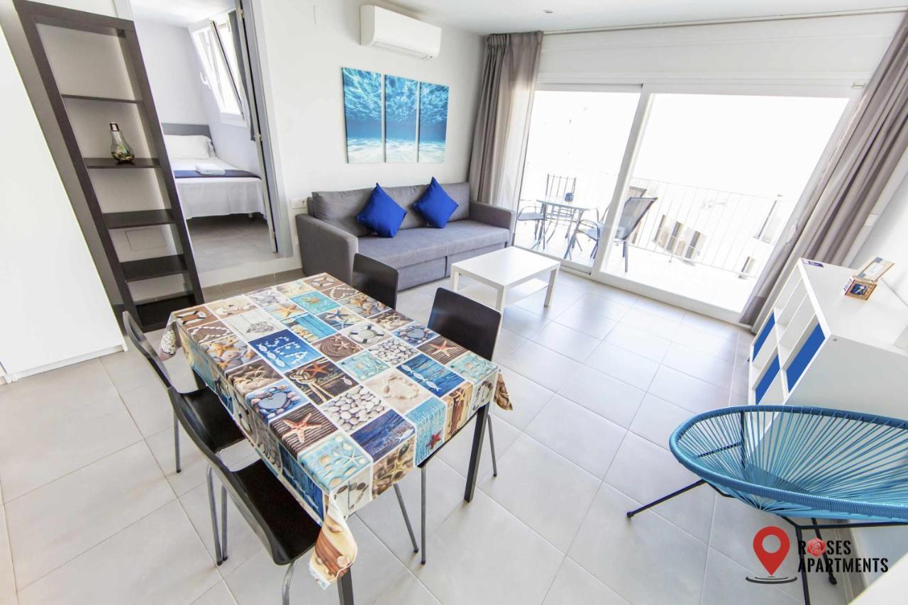 Roses Apartments Ocean 2 Habitaciones Vista Mar Lateral Kültér fotó